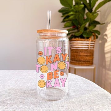 Creasowl Drinkware It's Okay to not be Okay Glazen Drinkbeker met Glazen Rietje en Deksel