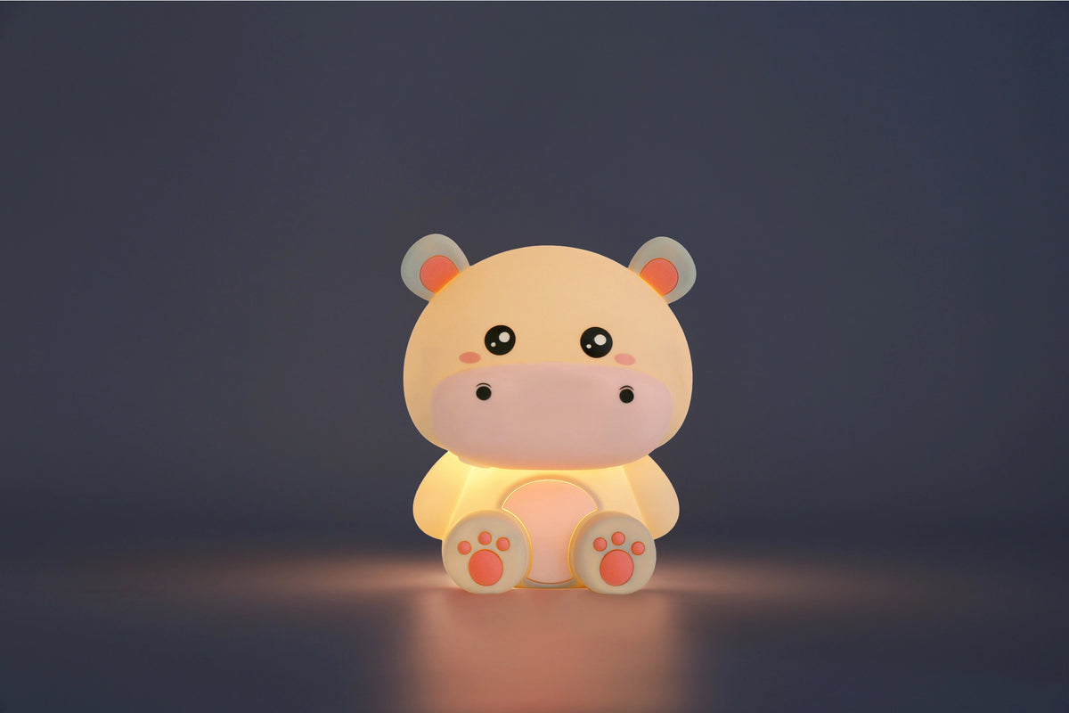Siliconen Nijlpaard Nachtlampje – Zacht Kinderkamer LED Nachtlampje (10 x 13,2 x 16 cm) – Lief Hiipolampje & Sfeervol Cadeau