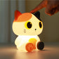 Creasowl siliconen nachtlampje in oranje, schattig kinderkamer LED lampje met zacht licht en speelse vorm.