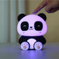Siliconen panda nachtlamp van Creasowl, zacht kinderkamer LED lampje, 10x13,2x16 cm, geschikt als baby- en kinder cadeau