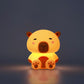 Siliconen Capibara Nachtlamp – Zacht Kinderkamer LED Nachtlampje (10 x 13,2 x 16 cm) – Schattige Capybara Lamp & Sfeervol Cadeau