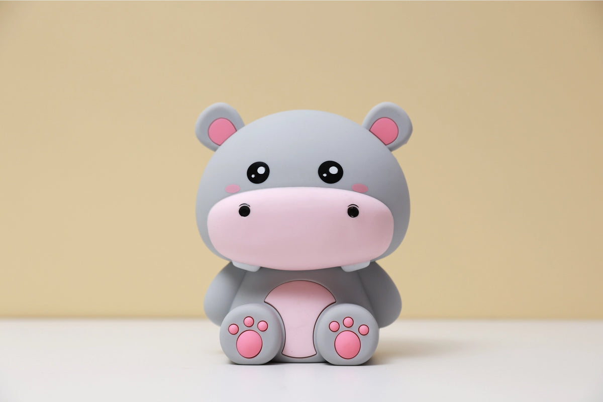Siliconen Nijlpaard Nachtlampje – Zacht Kinderkamer LED Nachtlampje (10 x 13,2 x 16 cm) – Lief Hiipolampje & Sfeervol Cadeau