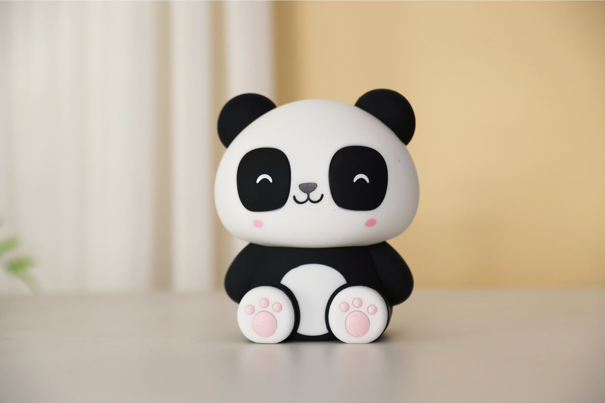 Siliconen Panda nachtlampje van Creasowl, zacht LED licht voor babykamer, afmetingen 10x13,2x16 cm, schattig kinderkameraccessoire