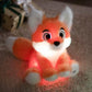 Creasowl Cartoon Lichtgevende Vos Knuffel 🦊 - Zachte LED Plush Pop – 26cm