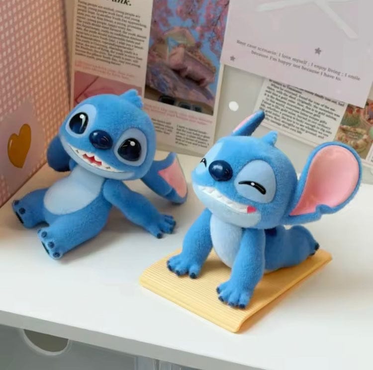 Creasowl Disney Stitch Energy Yoga Serie Blind Box – Trendy Vinyl & Pluche Collectible | Desktop Ornament, Mystery Box Speelgoed