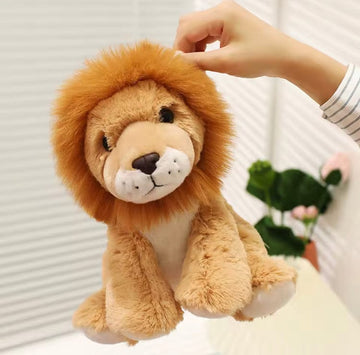 Creasowl Fuzzy Leeuw Knuffel 20cm 🦁 - Zachte Zittende Leeuw – Zachte Wildlife Plushie Cadeau
