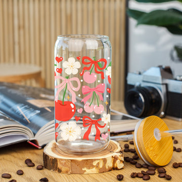 Drinkware Coquette Cherries Glazen Beker 500 ml – met deksel & rietje