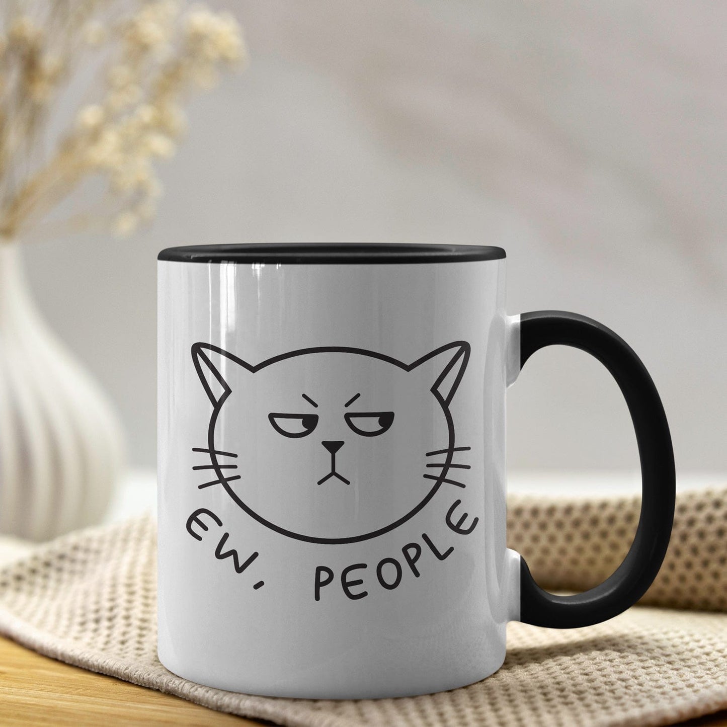 Ew, people - Mok met grappige kat