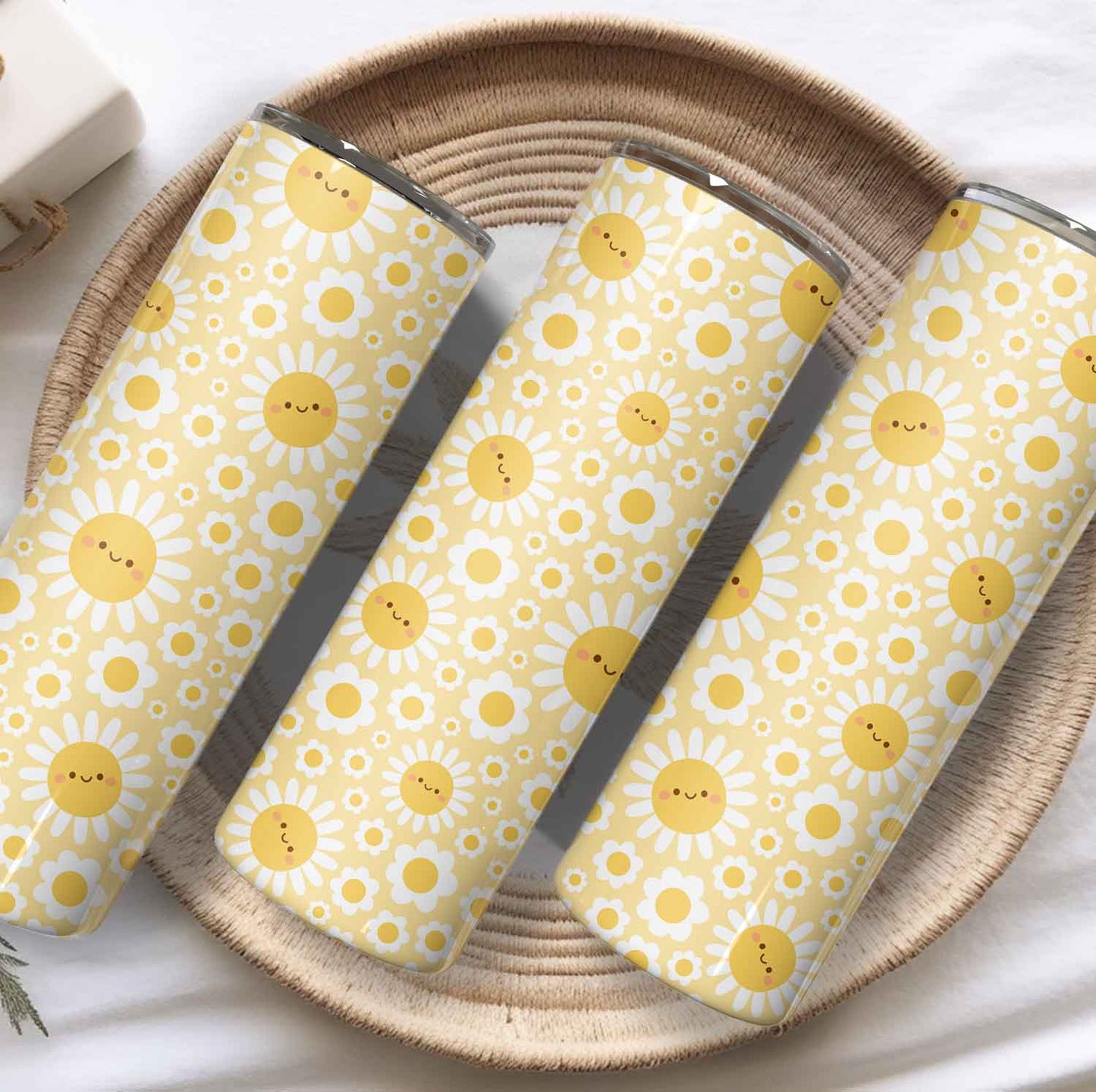 Gele Tumbler met Smiley Bloemen – Breng Vrolijkheid in je Dag!