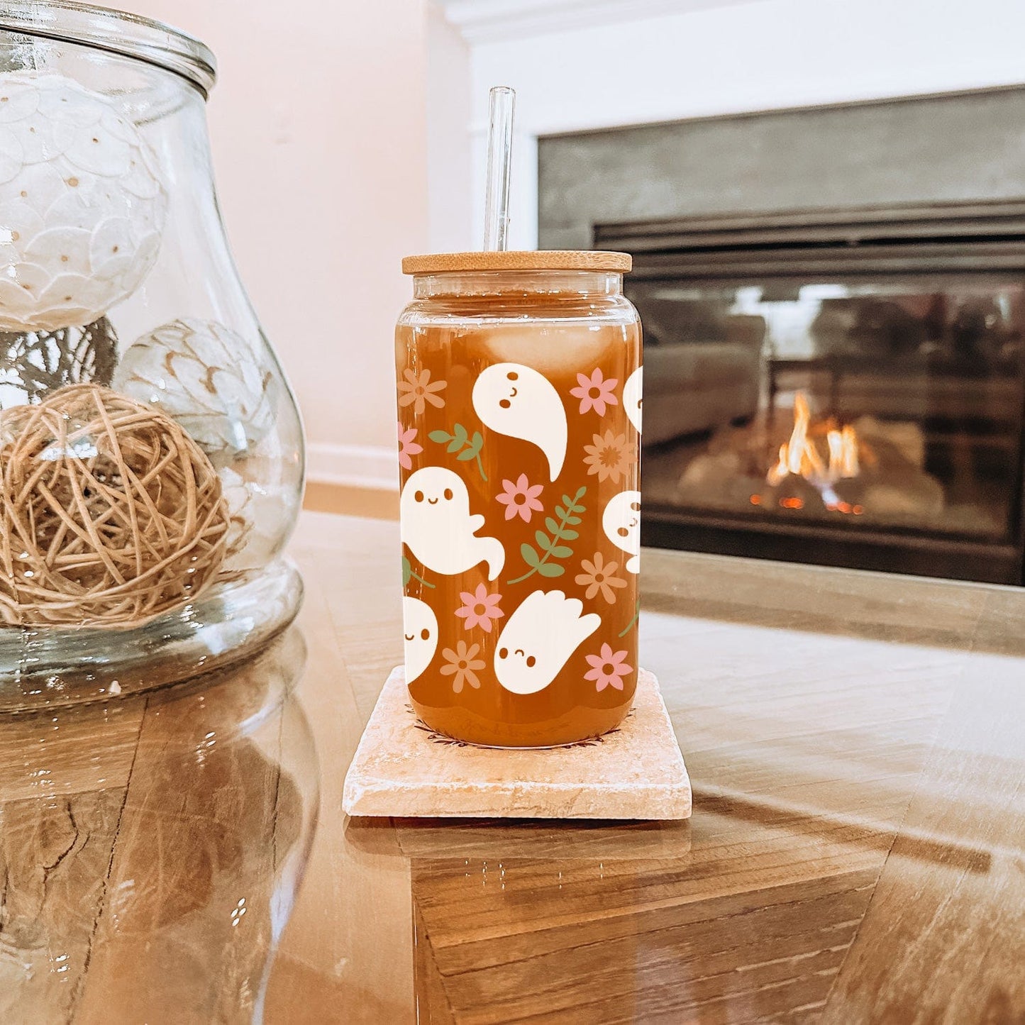 Glazen Drinkbeker met Bloemetjes en Schattige Spookjes Patroon