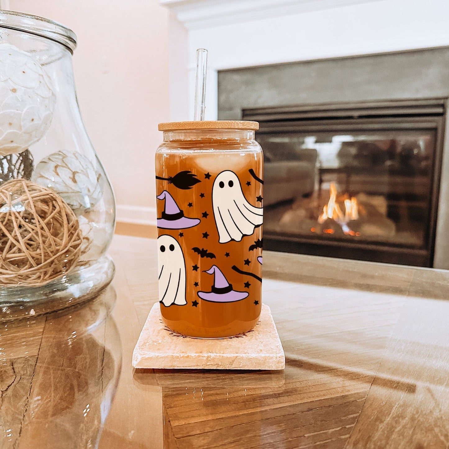 Glazen Drinkbeker met Spookjes, Heksenhoedjes en Bezems