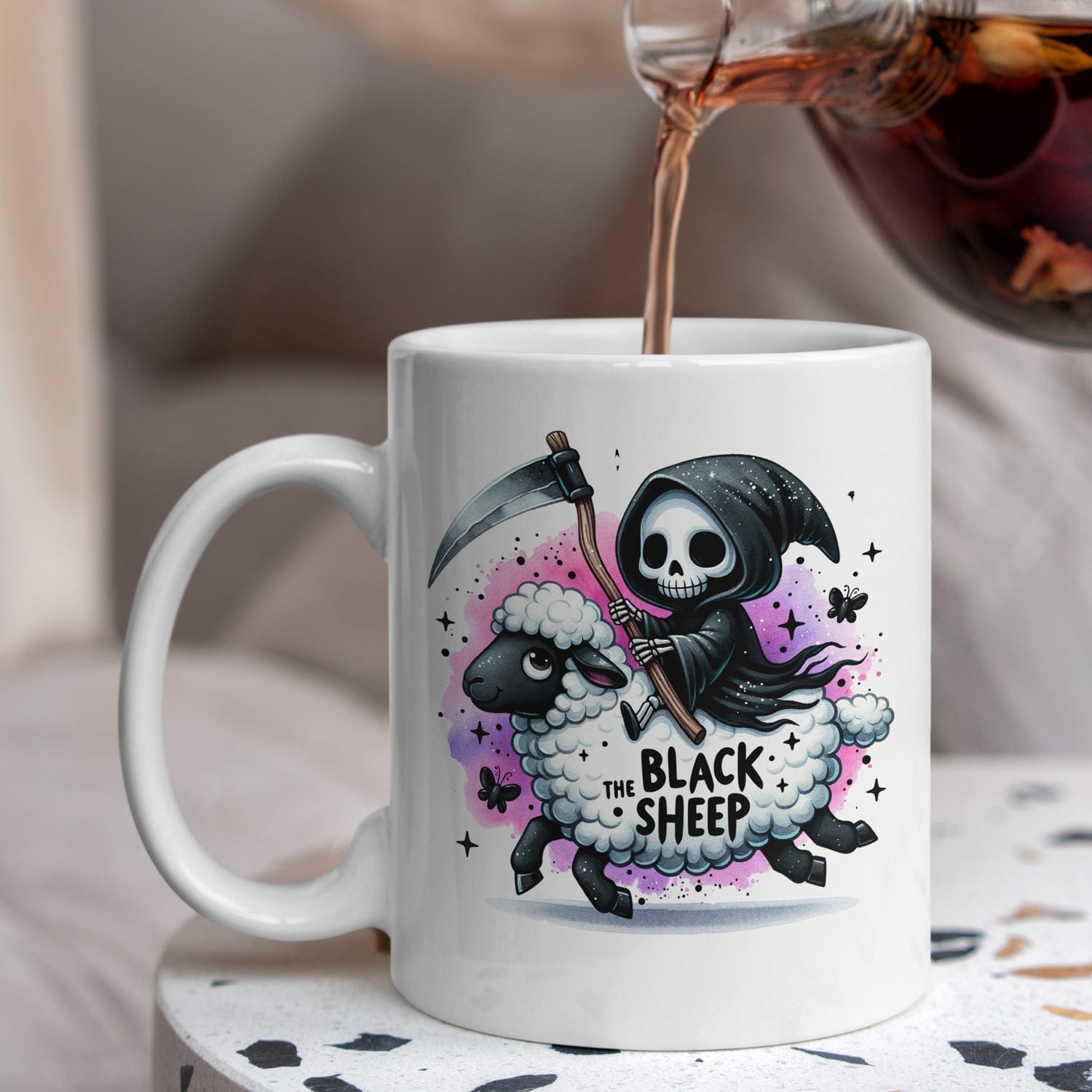 Grappige Mok met Grim Reaper op Schaap en Tekst "The Black Sheep"