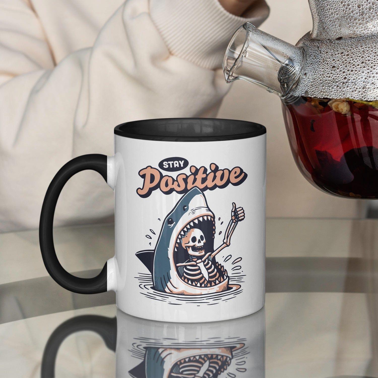 Grappige Stay Positive koffiemok met spreuk