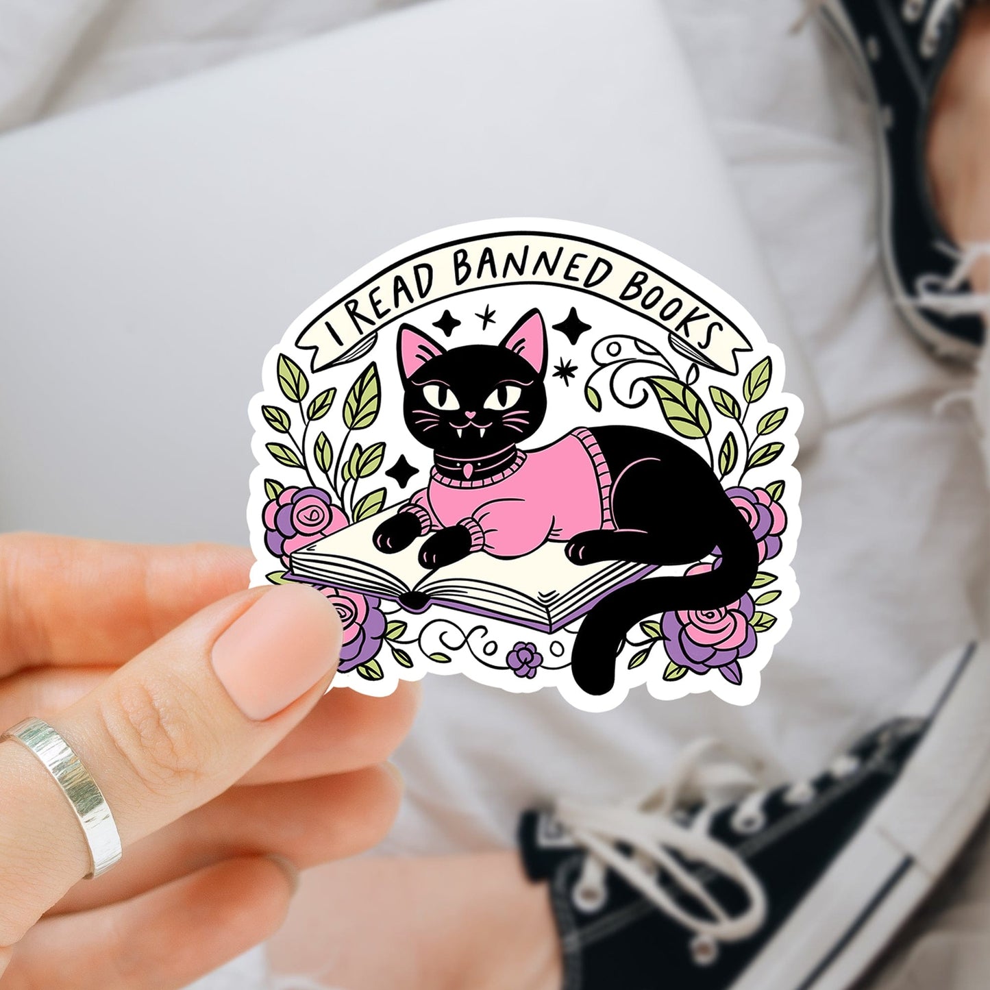 Mijn winkel I read banned books waterdichte vinyl sticker